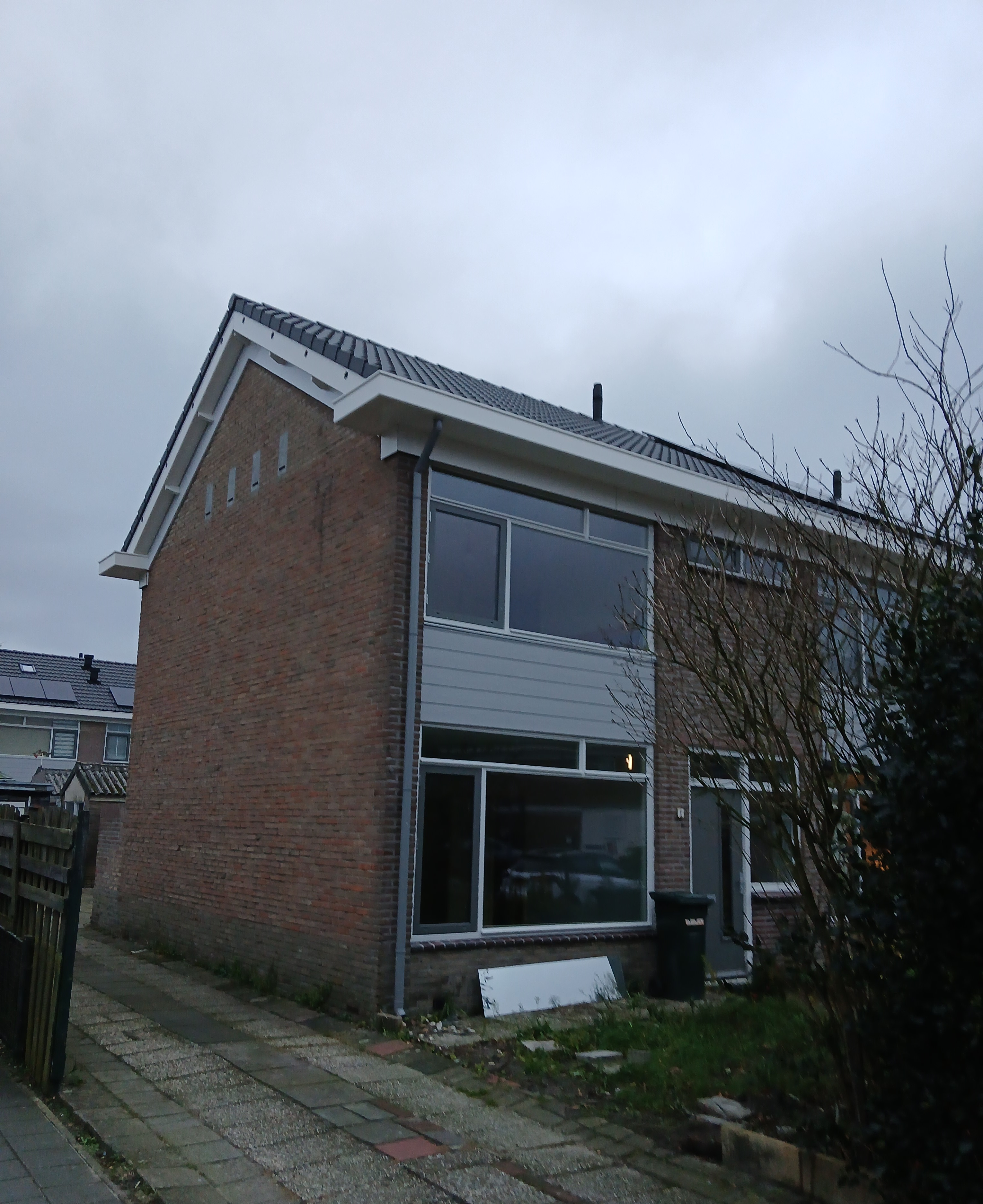 Justus van Effenstraat 1