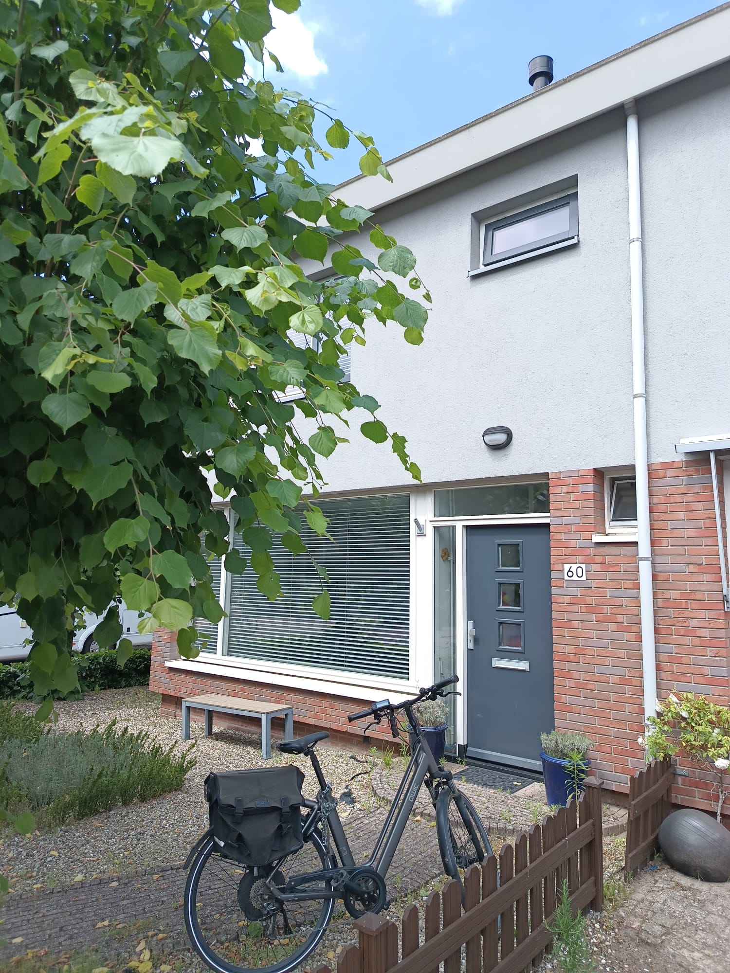Hoekwoning te huur: Lion Cachetstraat 60, Ermelo - Zuid Ermelo