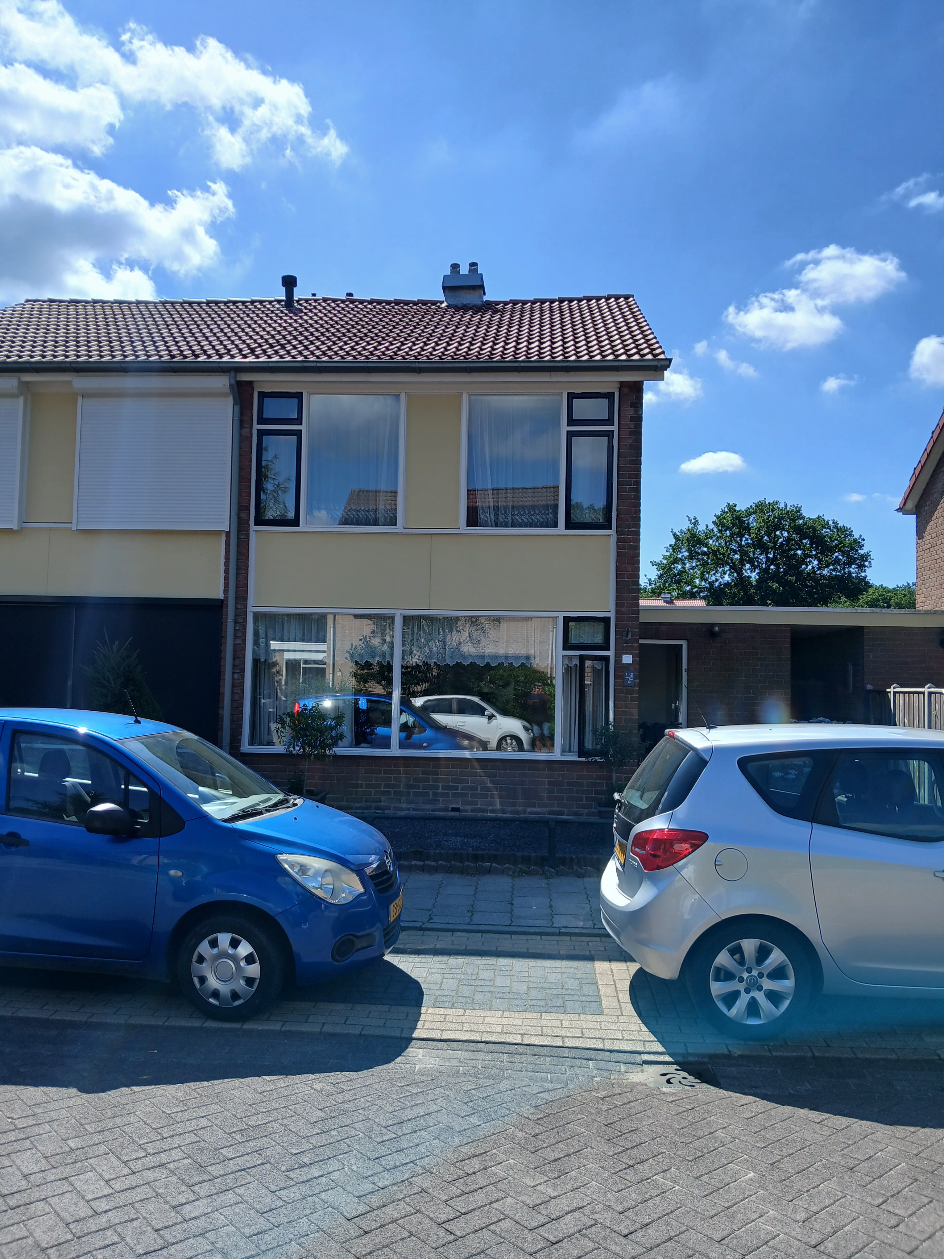 Twee-onder-één-kap te huur: Houtrustweg 7, ’t Harde West 'T Harde