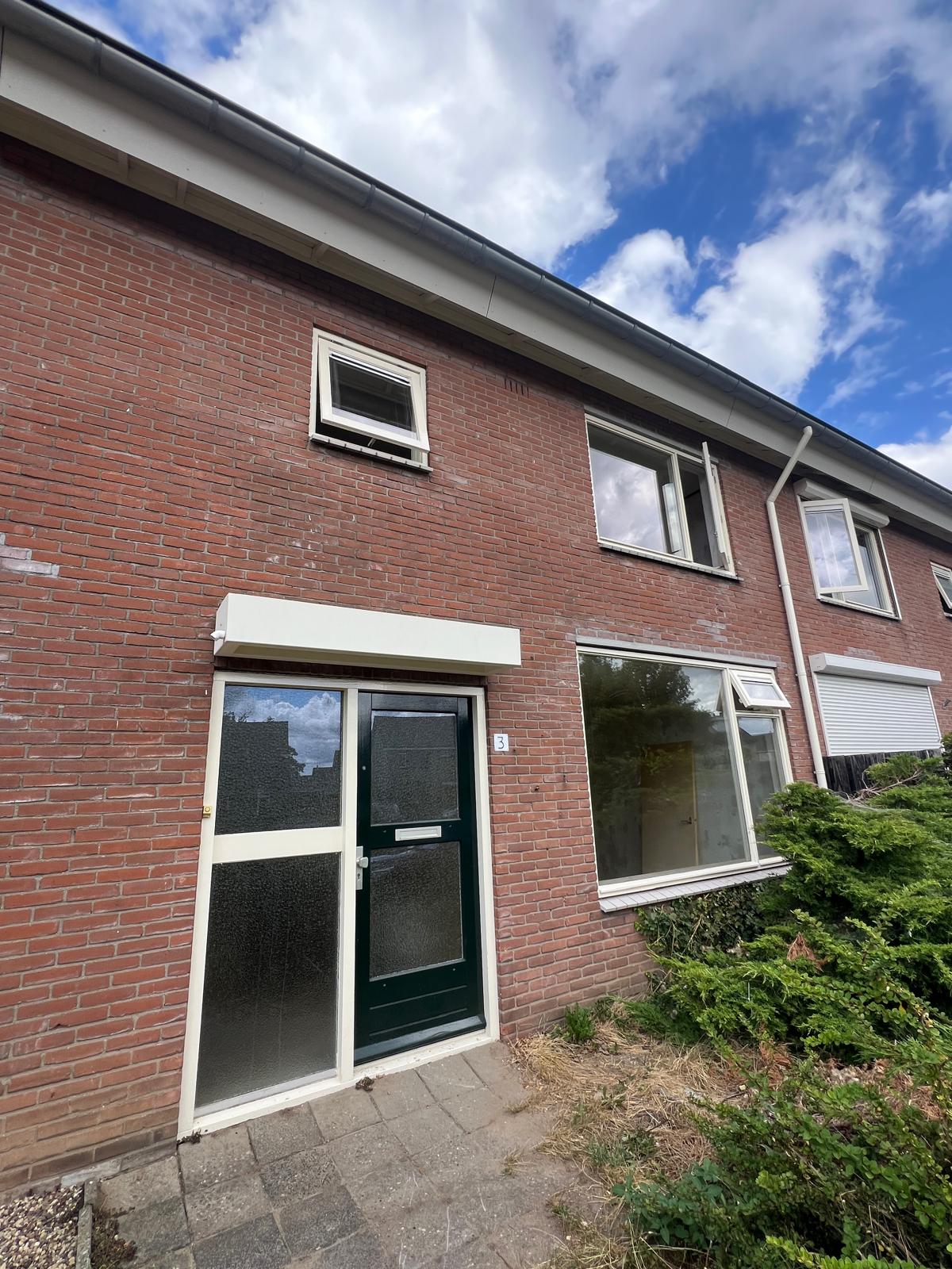 Tussenwoning te huur: Vervoornstraat 3, Putten-Zuid-Oost Putten