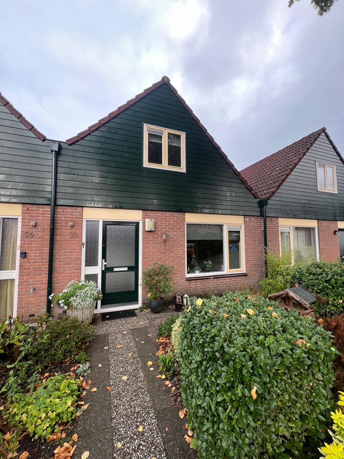 Tussenwoning te huur: Molenstraat 34, Putten-Centrum Putten